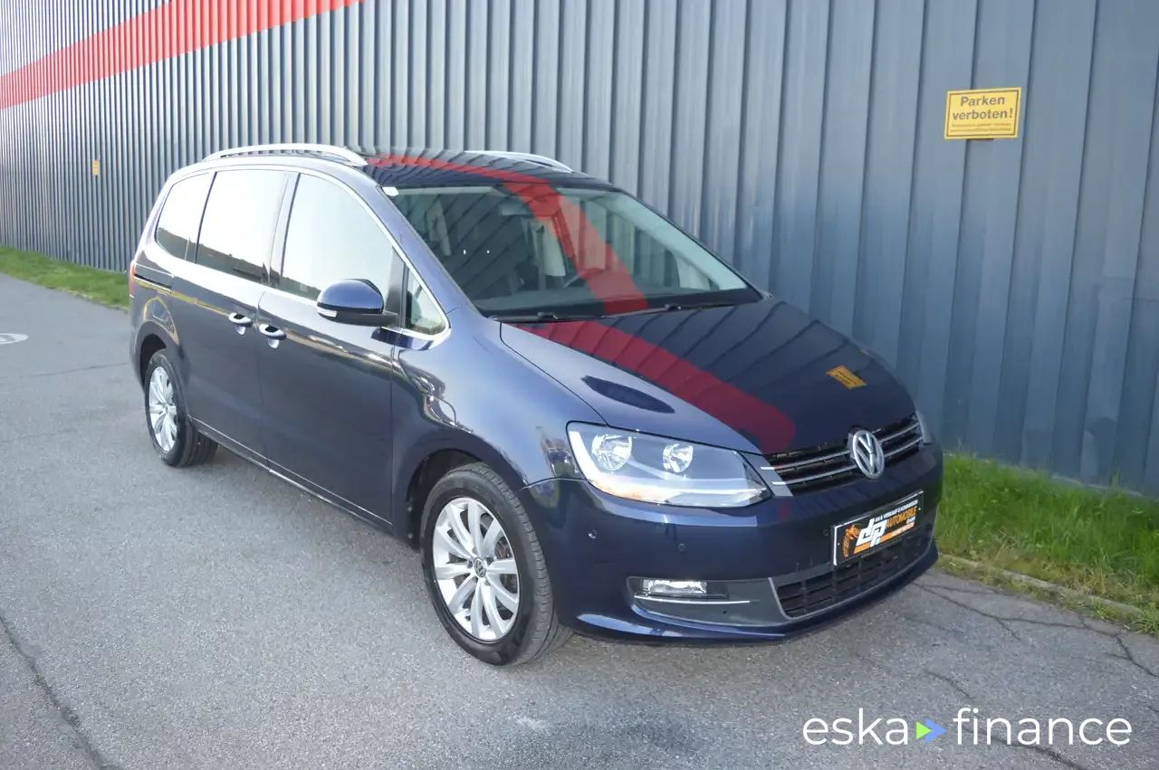 Lízing Osobná doprava Volkswagen Sharan 2013