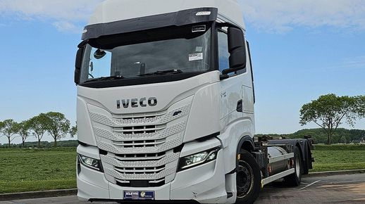 Iveco S-WAY AS260S46 2020