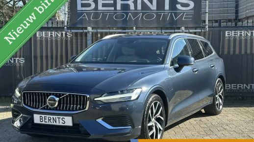 Volvo V60 2022