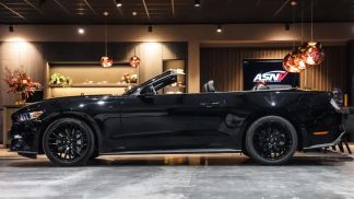 Leasing Convertible Ford Mustang 2017