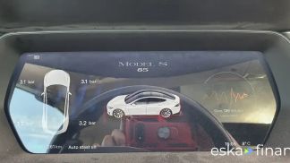 Lízing Sedan Tesla Model S 2014