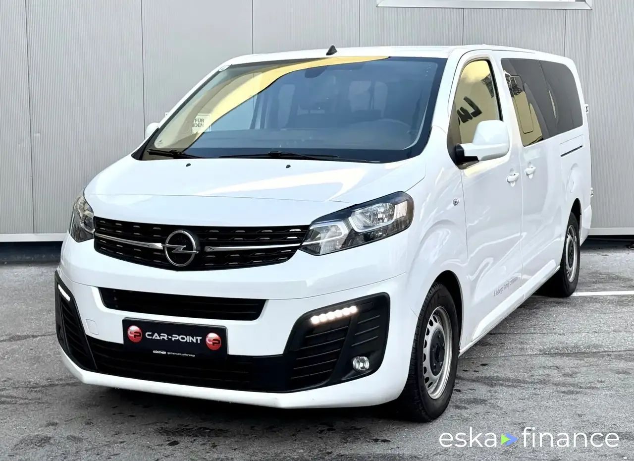 Lízing Hatchback Opel Zafira Life 2020