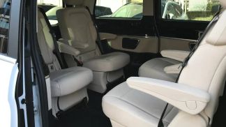 Leasing Hatchback MERCEDES V 250 2016