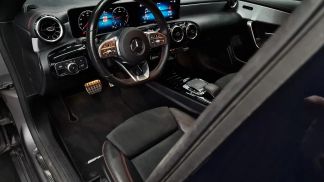 Finansowanie Sedan MERCEDES CLA 180 2019