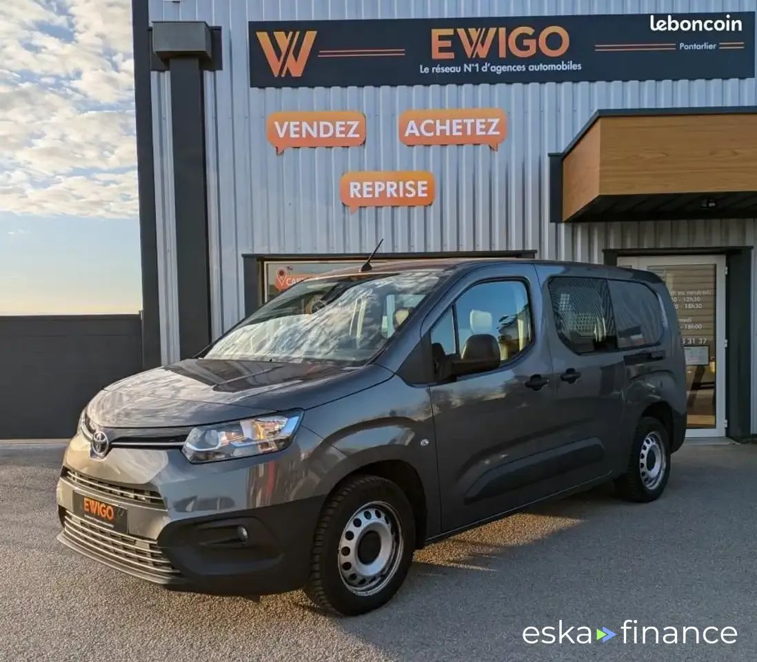 Leasing Hatchback Toyota Proace 2021