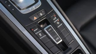 Lízing Kabriolet Porsche 718 2017