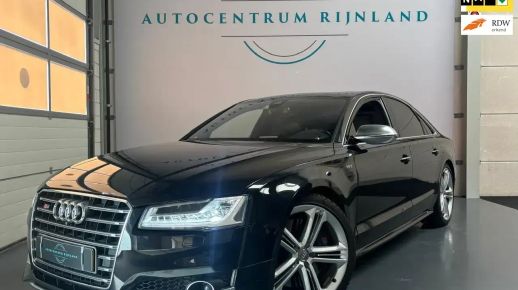 Audi S8 2014