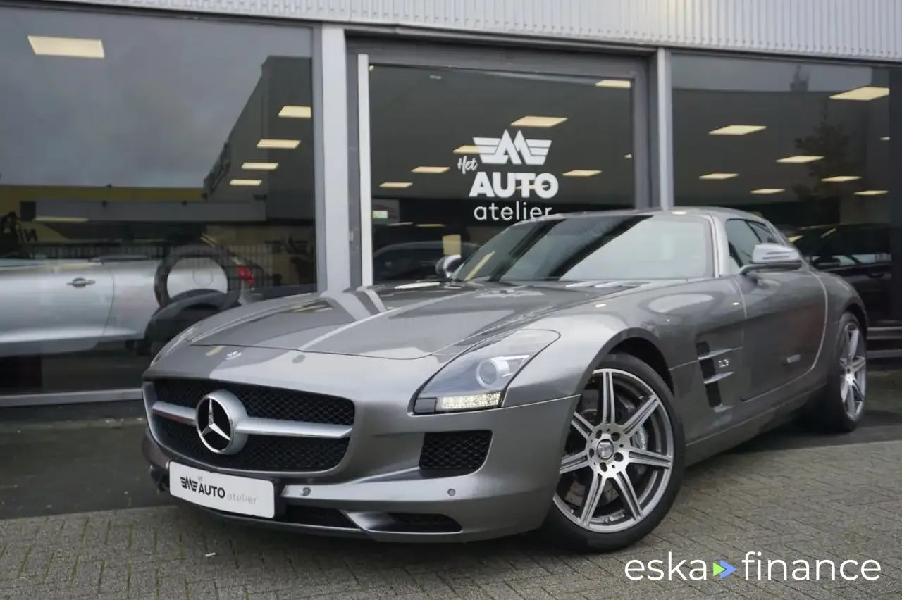 Lízing Kupé MERCEDES SLS 2010