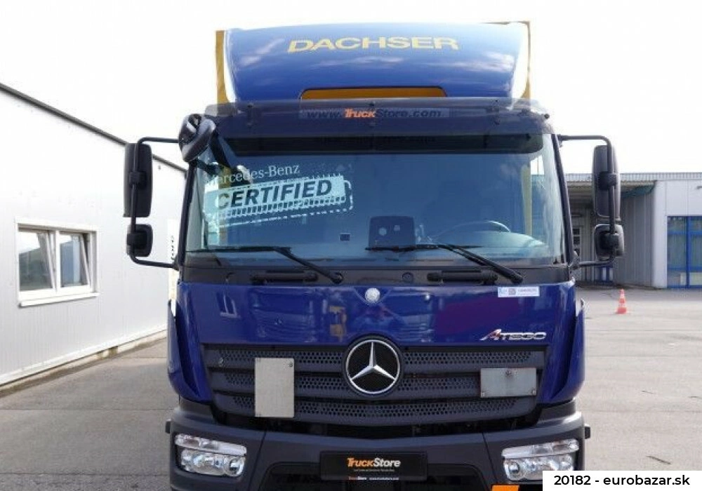 Closed truck Mercedes-Benz Atego 2018