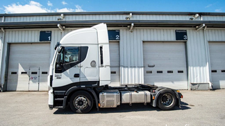 Leasing Tractor unit Iveco STRALIS HI-WAY 2016