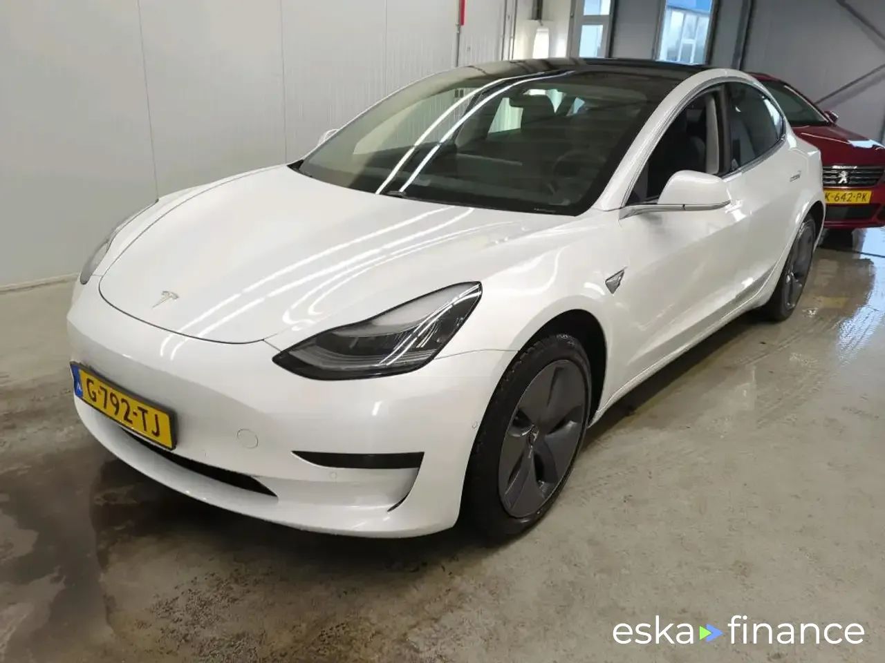 Leasing Sedan Tesla Model 3 2019