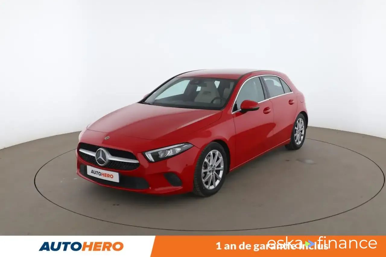 Leasing Sedan MERCEDES A 180 2018