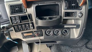 Finansowanie Ciągnik siodłowy Renault MAGNUM 480 2011