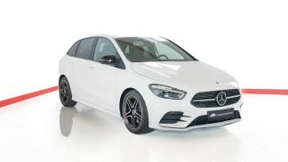 Lízing Hatchback MERCEDES B 220 2024