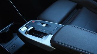 Lízing Hatchback BMW 218 2022