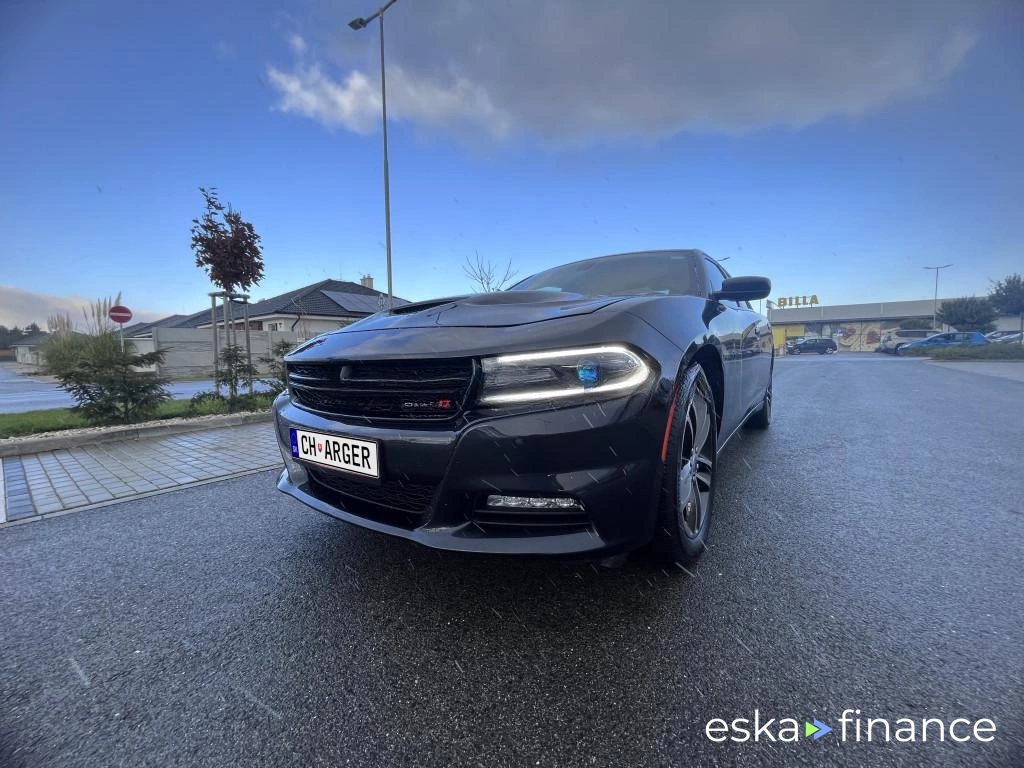 Lízing Iné Dodge Charger 2020