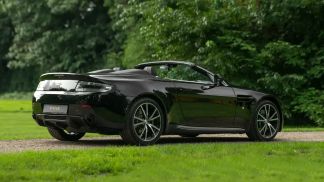 Lízing Kabriolet Aston Martin VANTAGE 2011