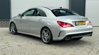 Lízing Sedan MERCEDES CLA 180 2016