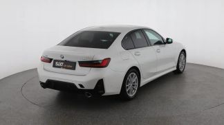 Financování Sedan BMW 320 2023