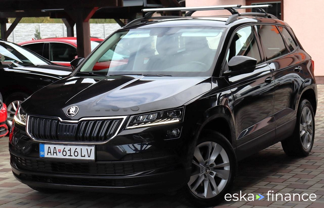 Lízing SUV Skoda Karoq 2019