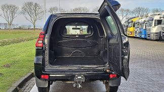 Leasing Van Toyota LANDCRUISER 2021