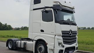 Finansowanie Ciągnik siodłowy Mercedes-Benz ACTROS 1845 LS 2021
