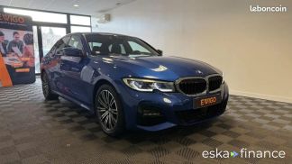 Lízing Sedan BMW 330 2019