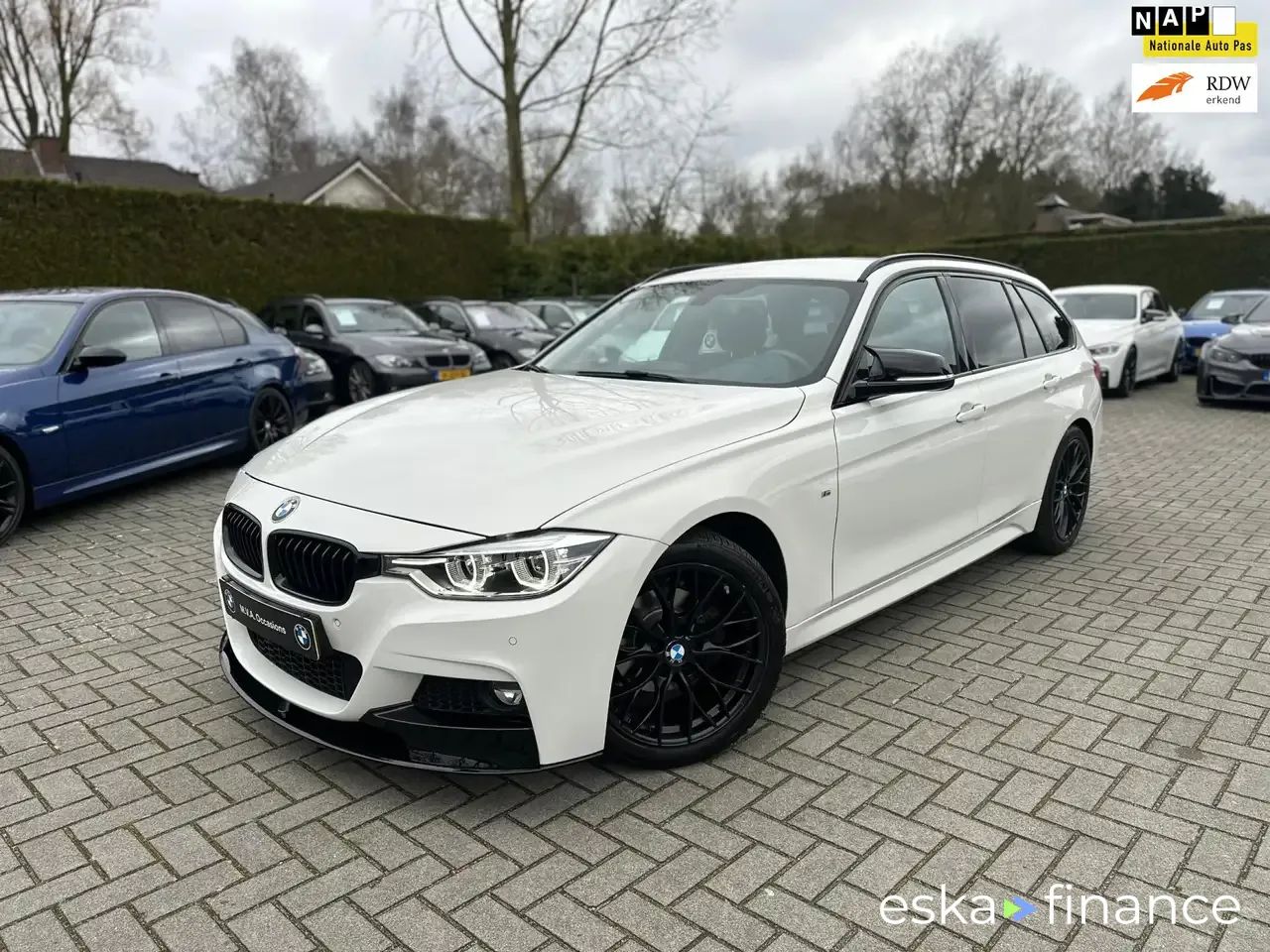 Finansowanie Wóz BMW 318 2017