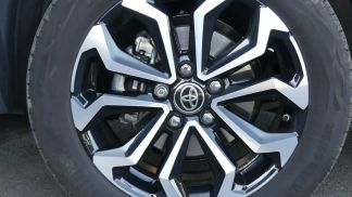 Lízing Hatchback Toyota Yaris 2024