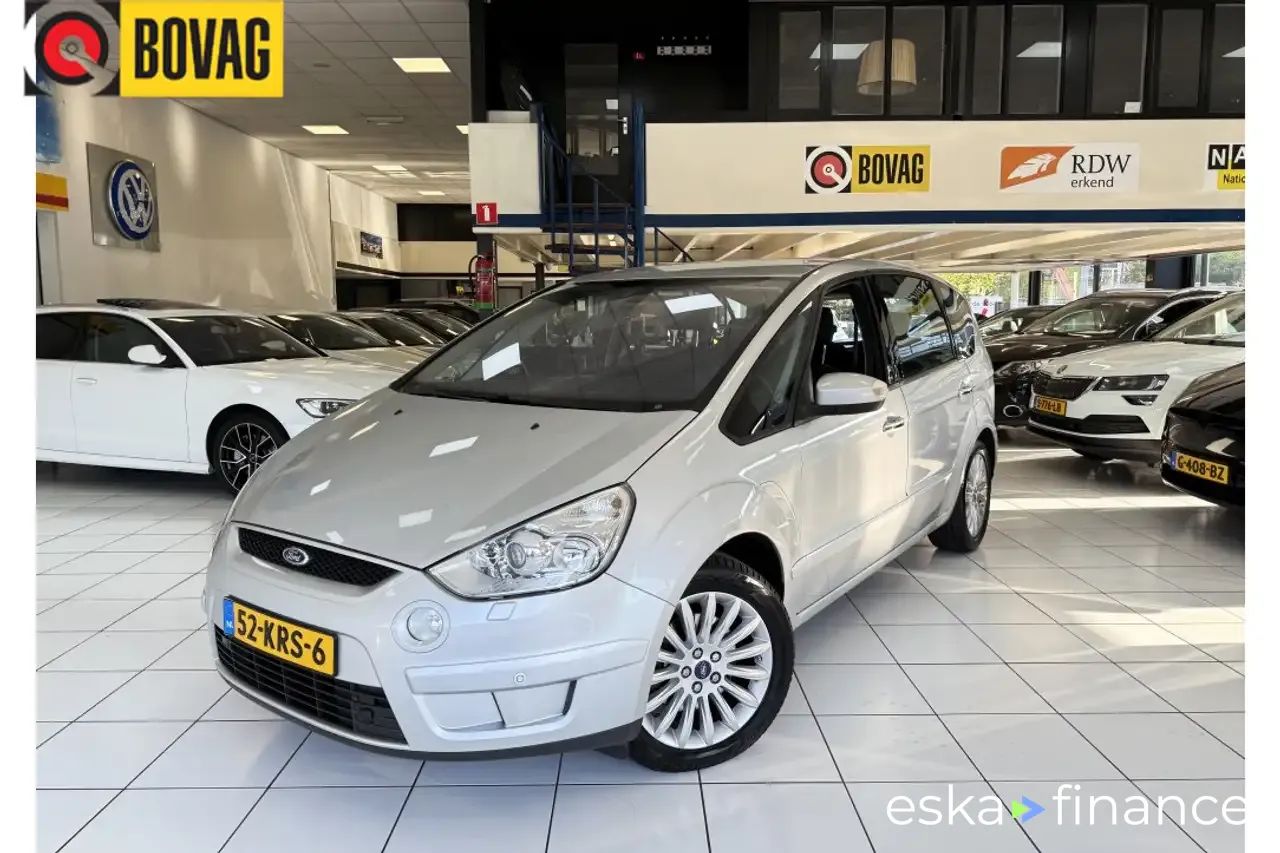 Lízing Hatchback Ford S-Max 2010