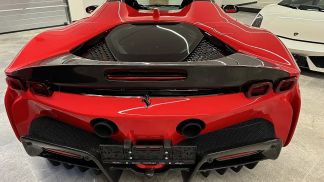 Financování Konvertibilní Ferrari SF90 SPIDER 2024