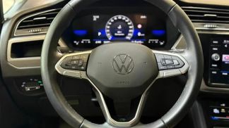 Lízing Hatchback Volkswagen Touran 2024