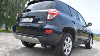 Leasing SUV Toyota RAV4 2011