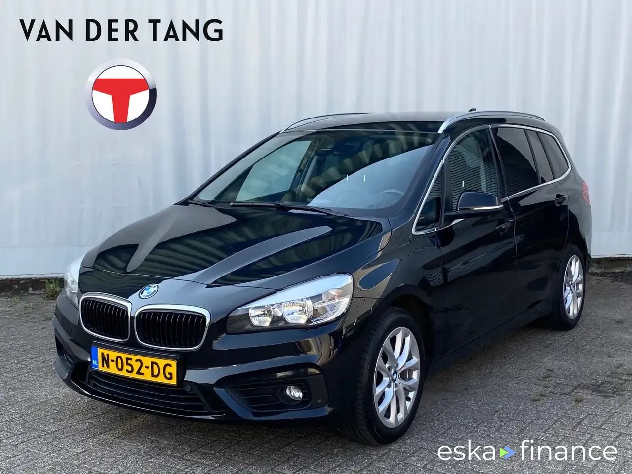 Passenger transport BMW 220 2016