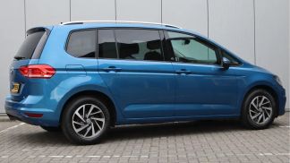 Lízing Hatchback Volkswagen Touran 2018