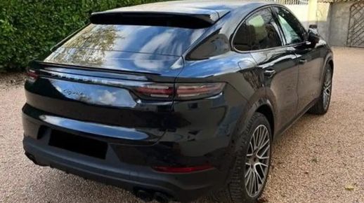 Porsche Cayenne 2022
