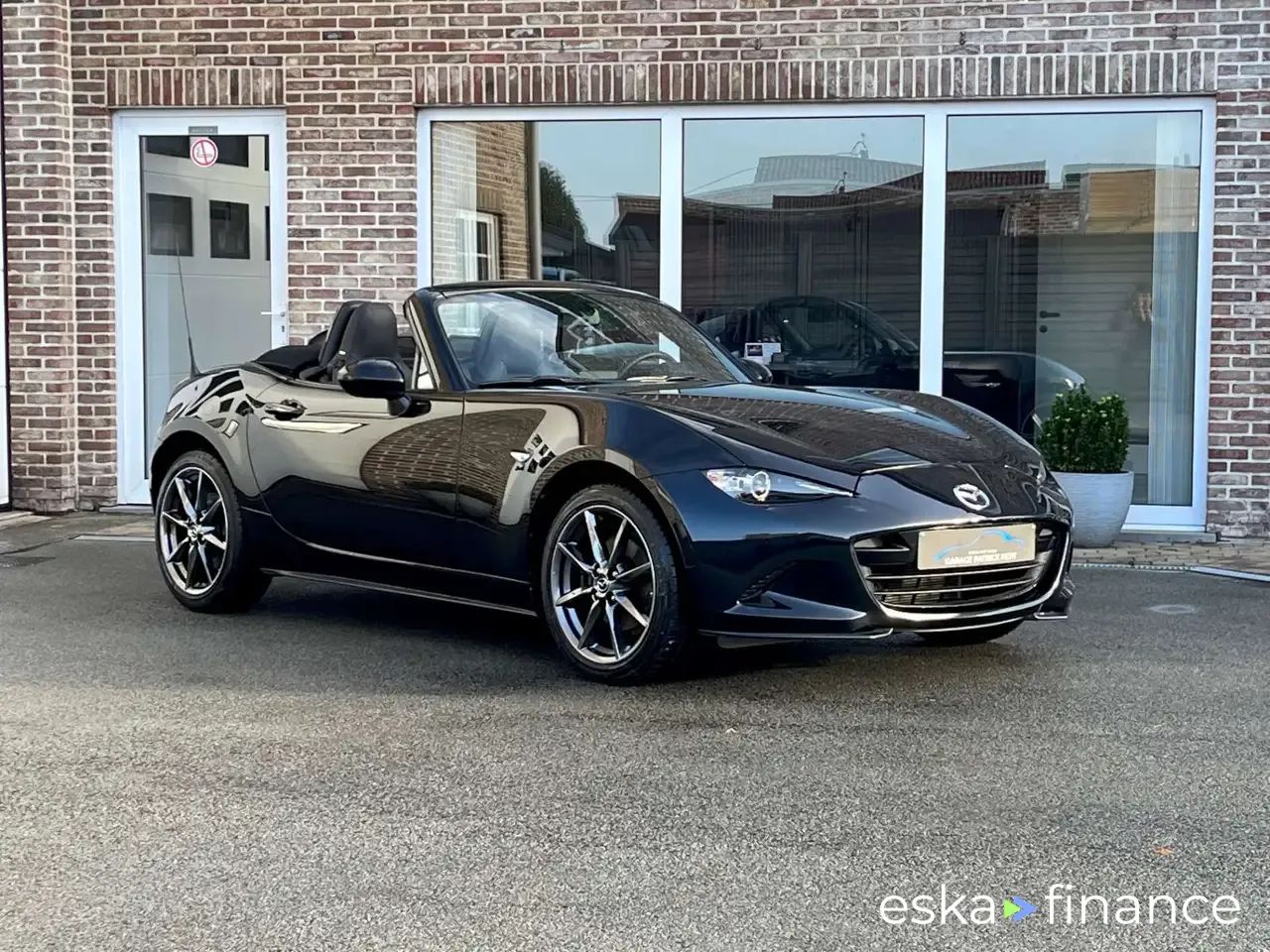 Lízing Kabriolet Mazda MX-5 2019