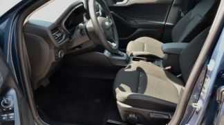 Lízing Sedan Ford Focus 2024