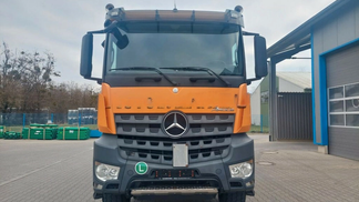 Lízing Nákladné vozidlo s otvorenou karosériou Mercedes-Benz AROCS 2142 2014