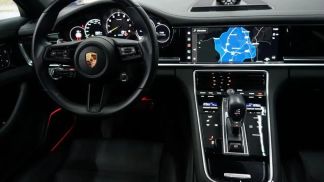 Lízing Sedan Porsche Panamera 2021