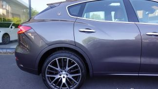 Finansowanie SUV Maserati Levante 2017