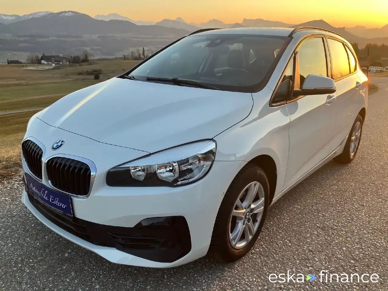Lízing Hatchback BMW 216 2019