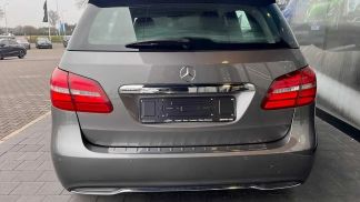 Financování Vagón MERCEDES B 180 2017