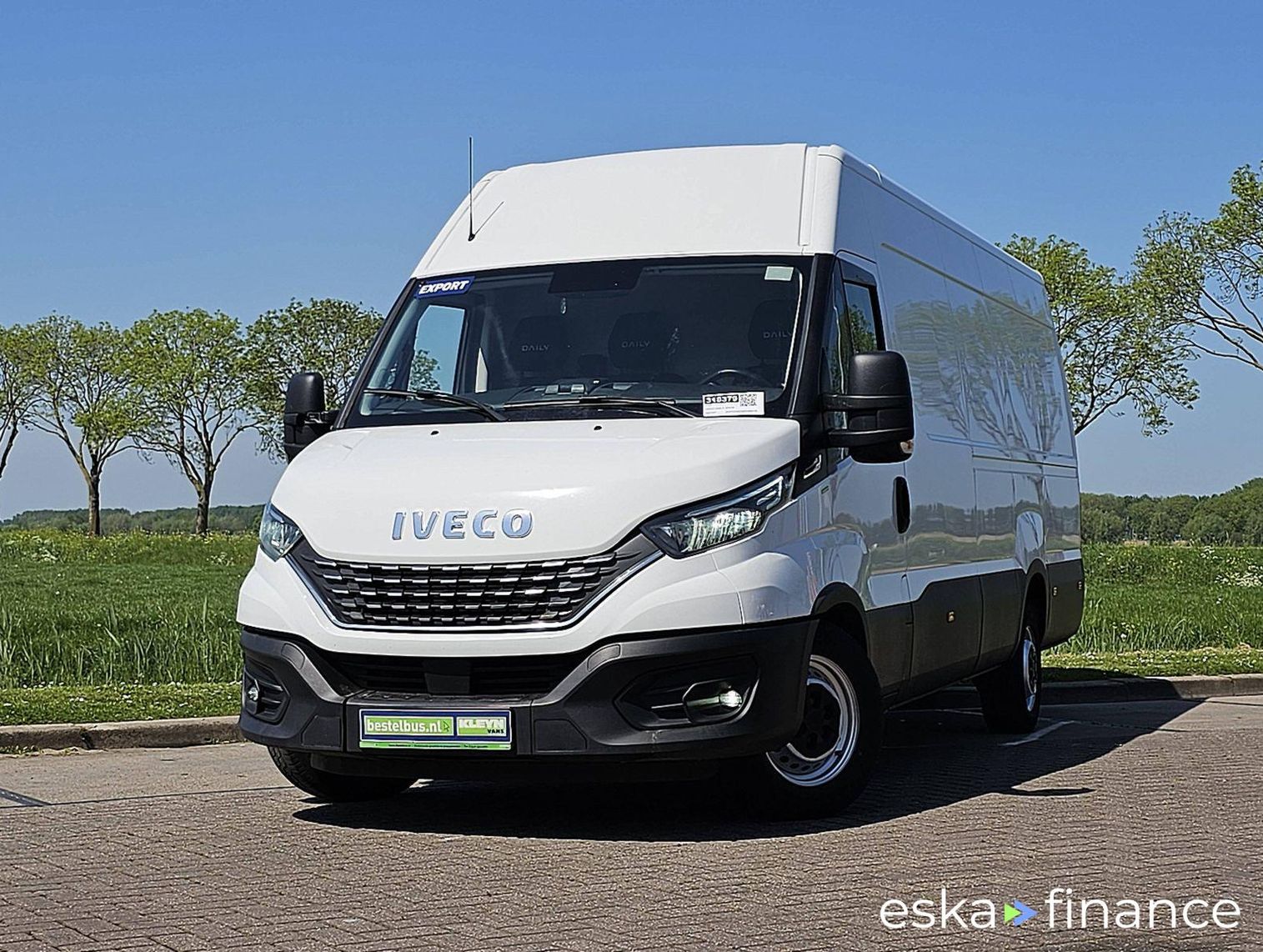 Lízing Van Iveco DAILY 35S18 2021
