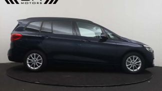Lízing Hatchback BMW 216 2019