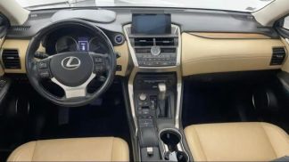 Lízing SUV Lexus NX 300H 2015