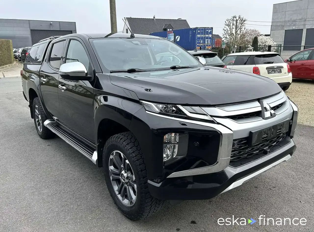 Leasing SUV Mitsubishi L200 2020