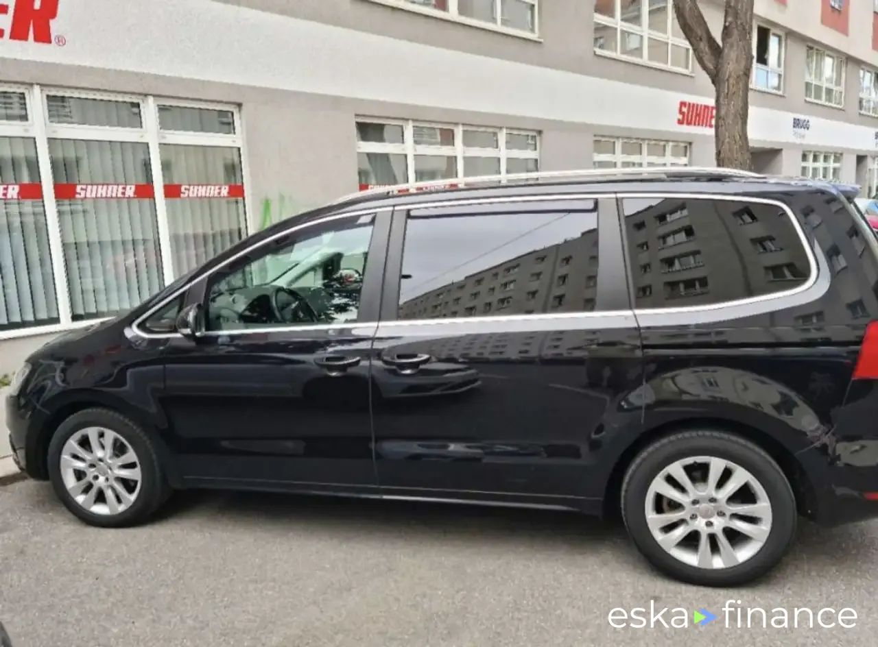 Leasing Hatchback Seat Alhambra 2012