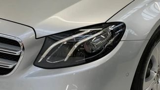 Lízing Sedan MERCEDES E 200 2017