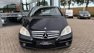 Lízing Hatchback MERCEDES A 160 2010